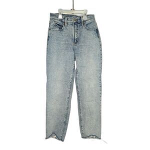 Old Navy High-Rise Straight Mom Jeans Crop| Women's Size 2 25 | Light Wash Denim